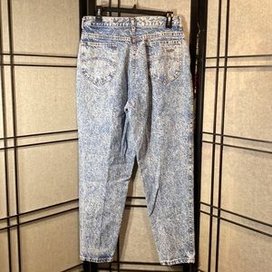 Vintage Chic acid washed jeans  size 16 - the OG of mom jeans see measurements